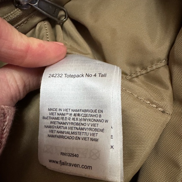 Fjällräven Totepack 4 Tall - Picture 11 of 12